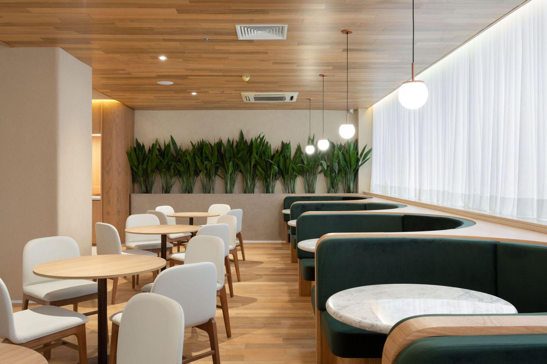 Qoya Hotel Curitiba, Curio Collection By Hilton Экстерьер фото The interior of the lounge